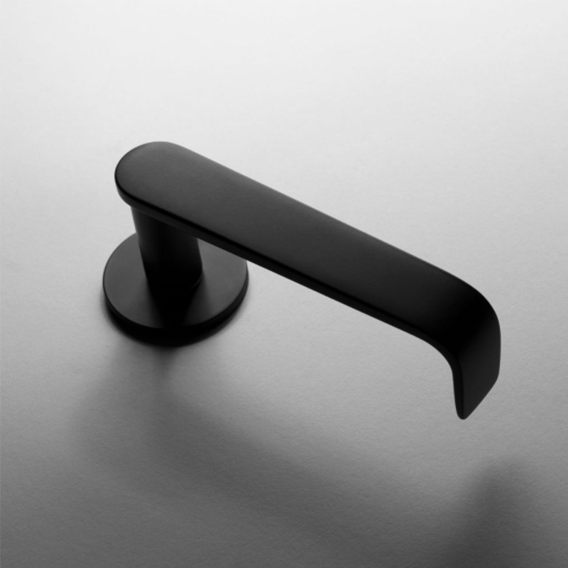poignée de porte safety noir sur rosace ronde